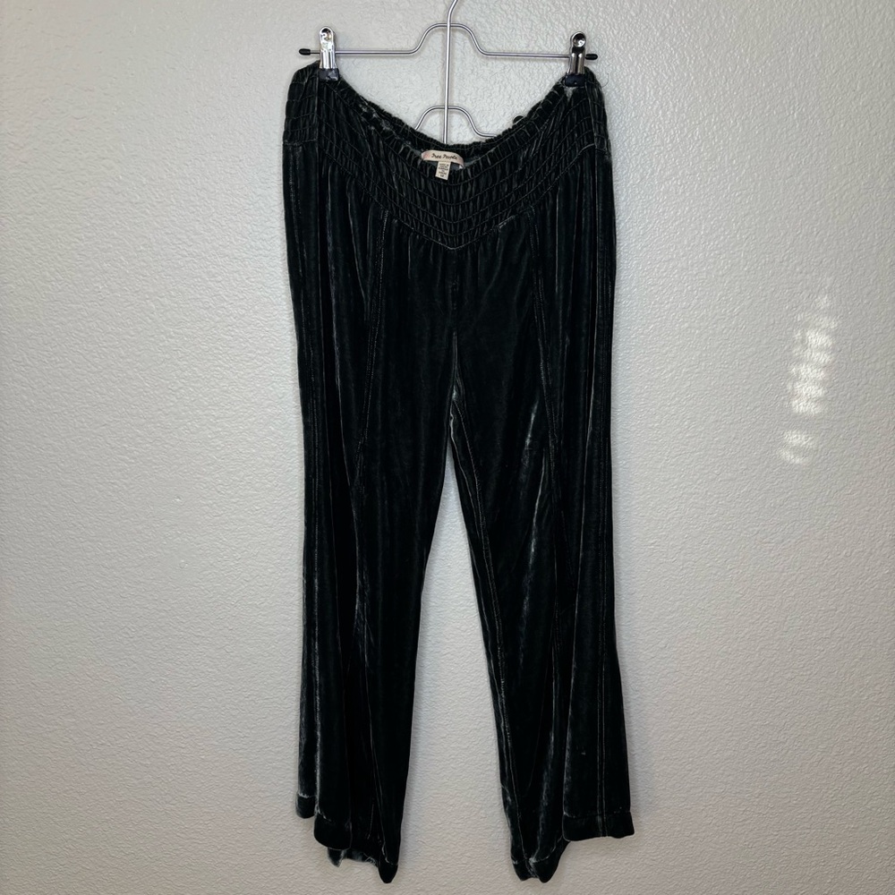 Free People Green Velvet Bohemian Gypsy Flare Pants Women's Size 12